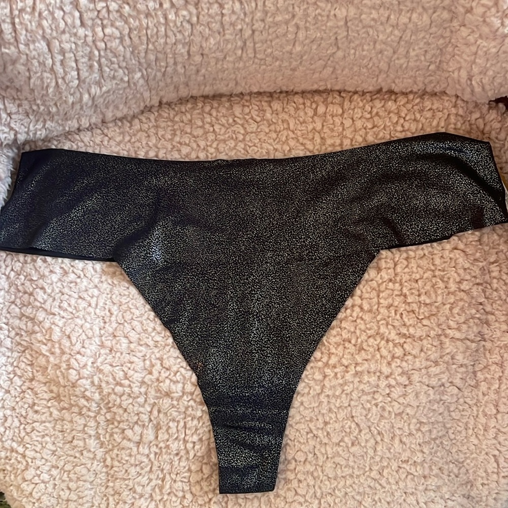Skims Panties